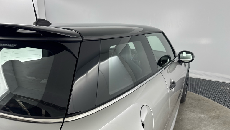 MINI Hatchback 1.5 Cooper Sport 3dr Auto Petrol Hatchback